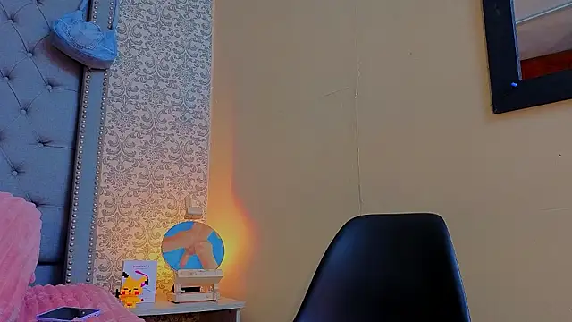 Indi_rave Live XXX Chat