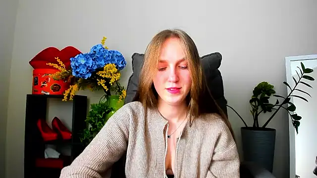 Chat XXX en directo de Nesie-Stoun