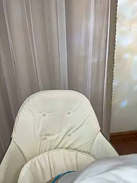 GIqi- Obrolan Langsung XXX