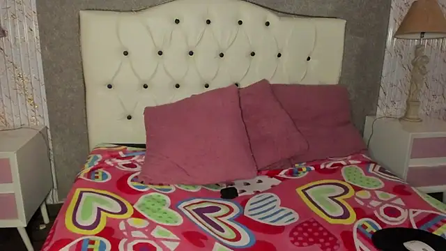 Živý XXX chat Nahomi_Lara