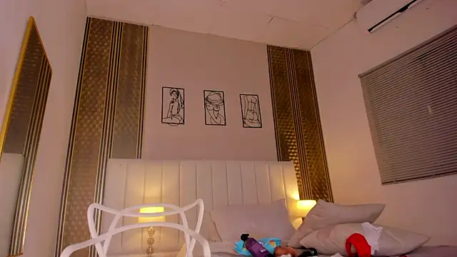 Chat XXX en directo de zoe_sky_