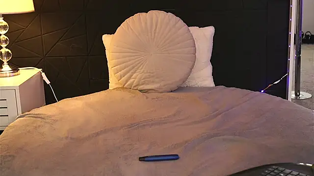 AlexissTexass' Live XXX Chat