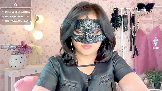 Arielyn_009's Live XXX Chat