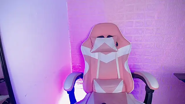 Dominic_Queen1126 Live XXX-Chat