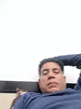 Aafreen999's Live XXX Chat