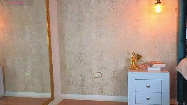 AlessiaLondon Live XXX-Chat