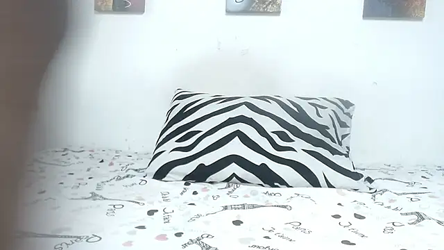 Madeline_Woods' Live XXX Chat