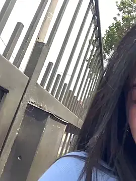 Chatroom XXX en direct de PamelaJonsom_