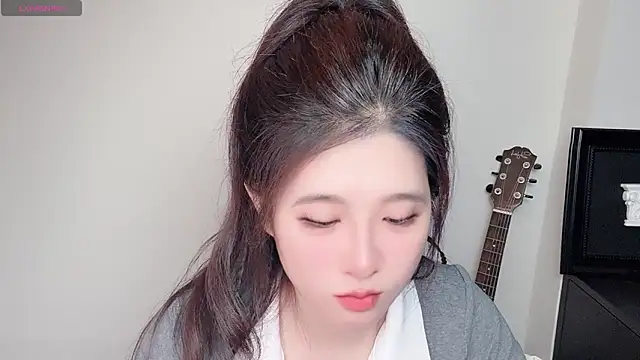 Chatroom XXX en direct de Starlets77