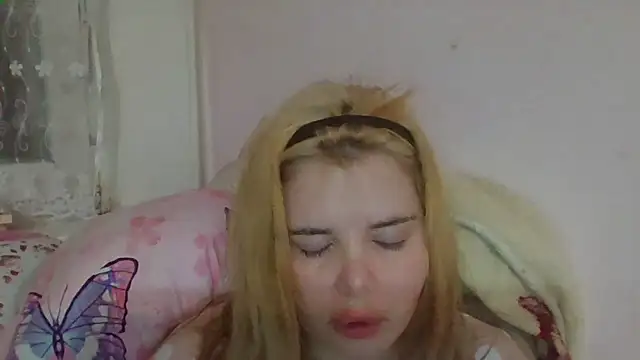 Chatroom XXX en direct de HornyElena