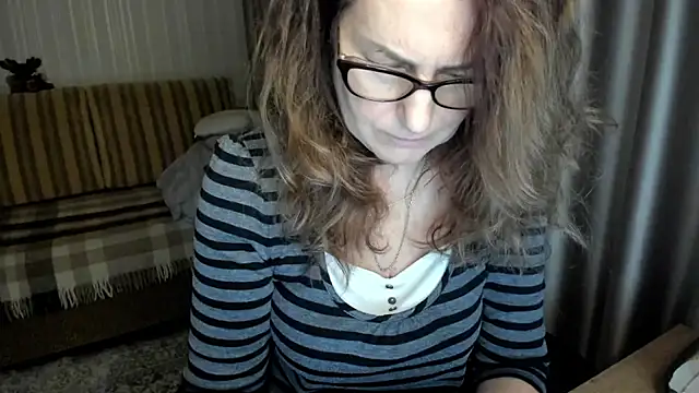 Chatroom XXX en direct de lauraoven