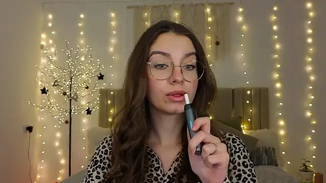 Real_cutie1's Live XXX Chat