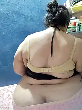 tamilthanushri's Live XXX Chat