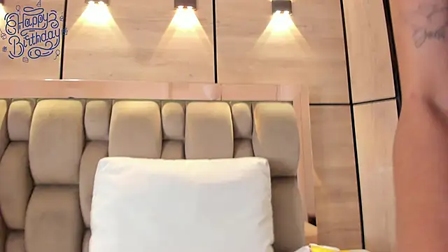 Czat XXX na żywo – karol_lewiss