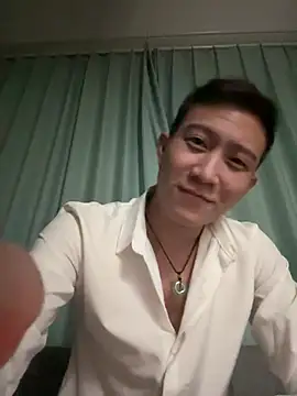 Czat XXX na żywo – CNYASTUR