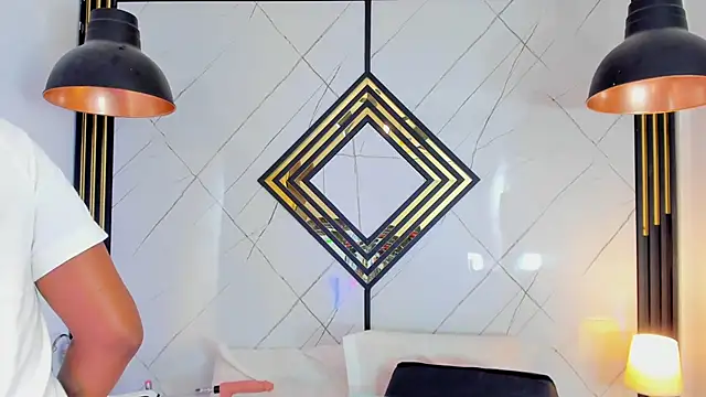 EmilyDiaaz's Live XXX Chat