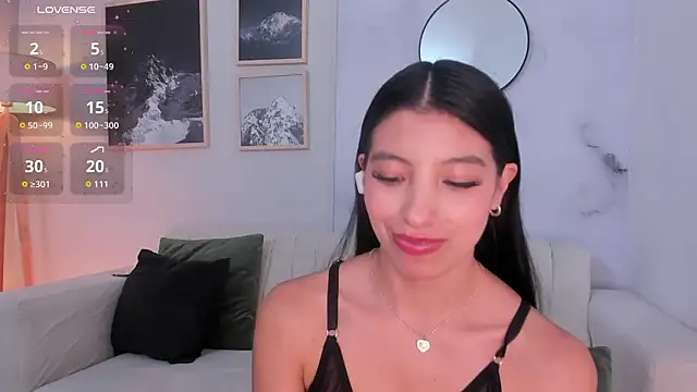 Tiffany_Low's Live XXX Chat