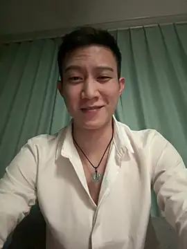 CNYASTUR: онлайн-секс-чат