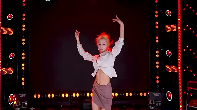 cdyyds003 Adlı Modelin Web Kamerası Şovu