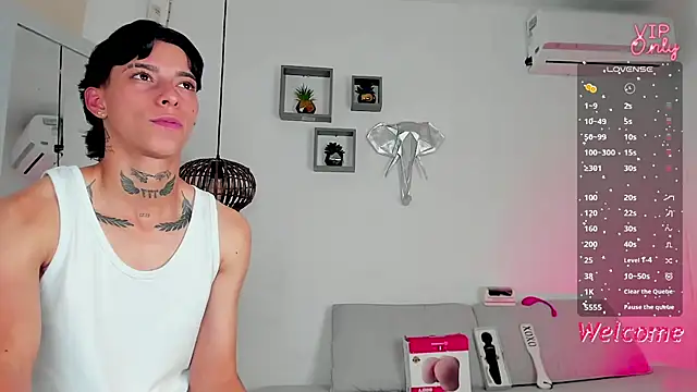 AmberAdams_ Live XXX-chat