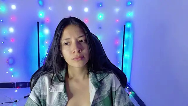 Sarasavage Chat XXX in diretta