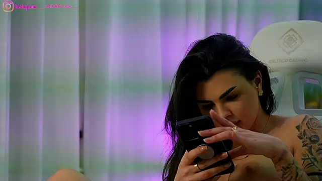 Chatroom XXX en direct de perfectt33n