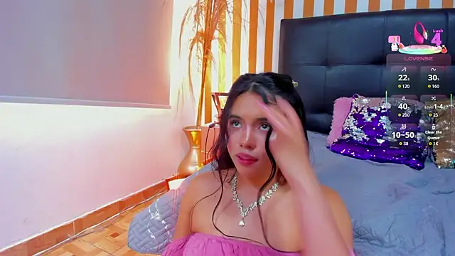 LunaToledo's Live XXX Chat