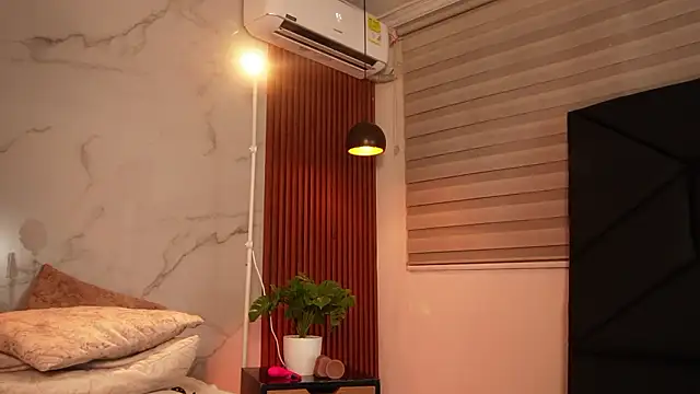 دردشة SophieCollins_1 الجنسية المباشرة