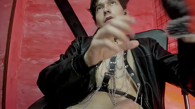 Eliot_X Adlı Modelin Canlı XXX Sohbeti