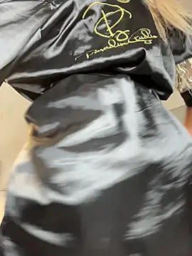 miss_tatiana_'s Live XXX Chat