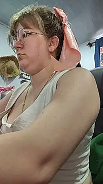 Онлайн чат XXX HunnyyLove