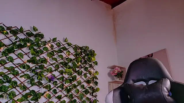 alice_rous21's Live XXX Chat