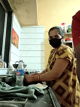 Nehacupal47's Live XXX Chat