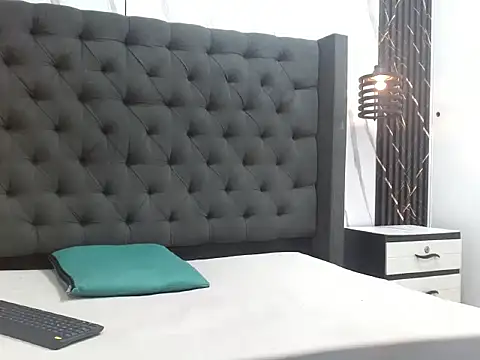 Chat +18 de Mortelle_ ao vivo