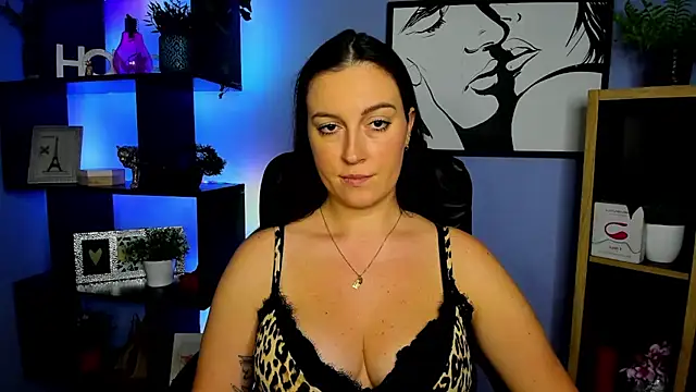 FUN_AMI's Live XXX Chat