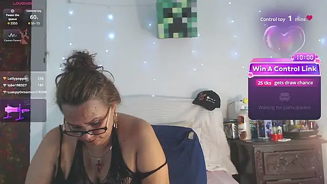 BiirdyDavis' Live XXX Chat