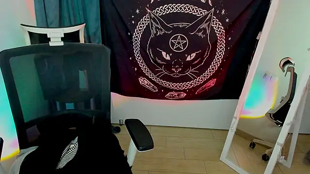 Czat XXX na żywo – Sam_Mystery