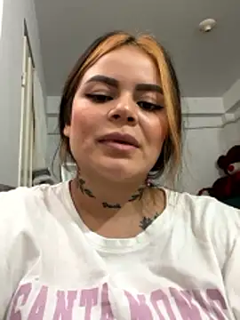 XXX chat uživo modela Ivana__Rivera