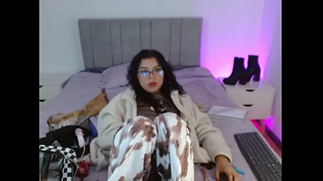 eilynro's Live XXX Chat