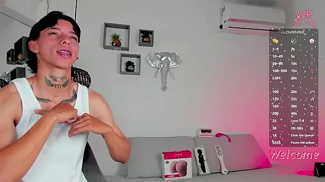 Chat XXX en directo de AmberAdams_