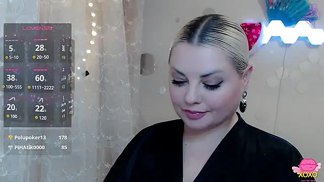 JewellKiss7 live XXX chat