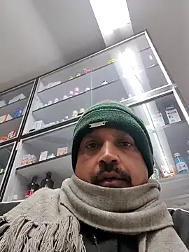 Raj1043 Live XXX Chat