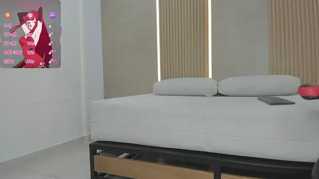 Chat XXX en directo de emily_kovac