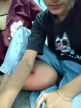 Lesbians_NO1 লাইভ XXX চ্যাট