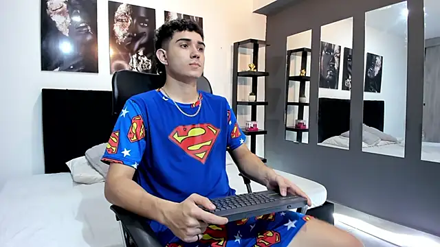 Alejo_Grey's Live XXX Chat