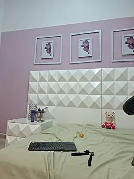 Živý XXX chat TalianaNewton