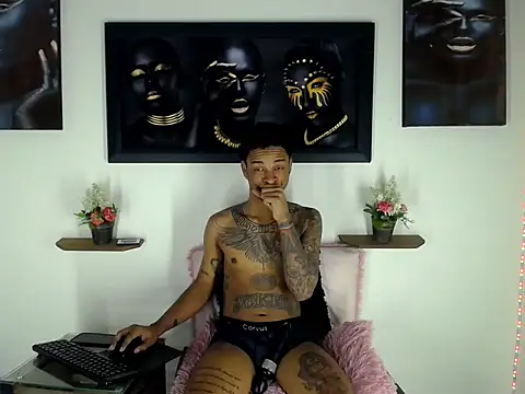 Tatoo_Noah ওয়েবক্যাম শো