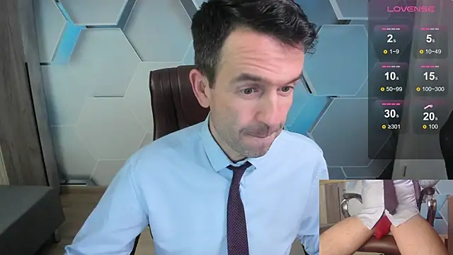 SteveTiger's Live XXX Chat