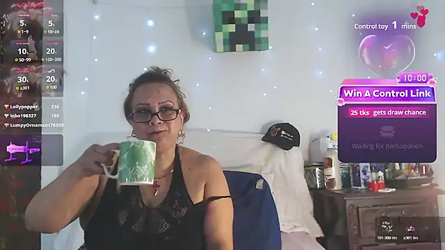 BiirdyDavis' Live XXX Chat