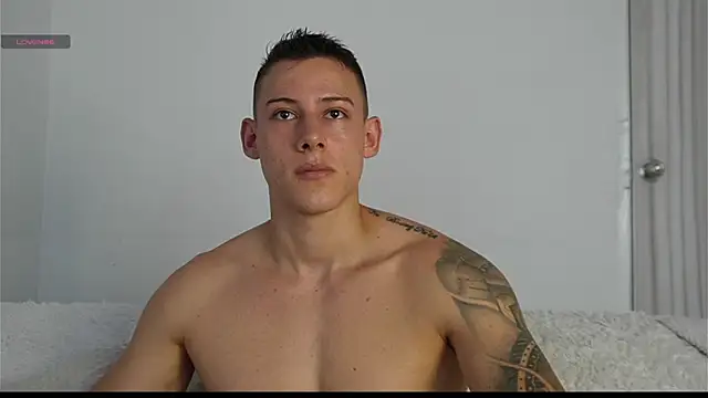 Muscle_King_Cum's Live XXX Chat